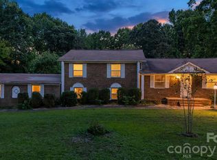 1476 Charlotte Hwy, Mooresville, NC 28115