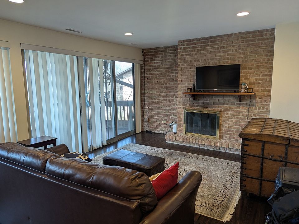 2nd image of 5529 E Lake Dr APT F