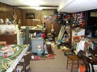 13120 Twelve Mile Rd, South Lyon, MI 48178