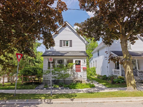 29 Oliver St, Saint Thomas, ON N5R 3X3