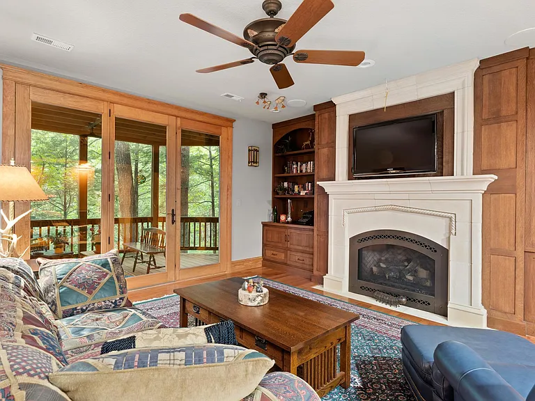 2095 Buffalo Creek Rd — Photo 19
