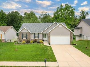 615 Louisbourg Dr, Hillsboro, MO 63050