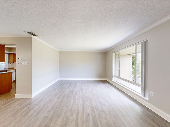 5th image of 2835 NW 73rd Ave