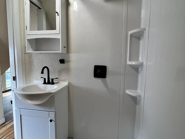 326 E Colorado Ave #17 — Photo 4