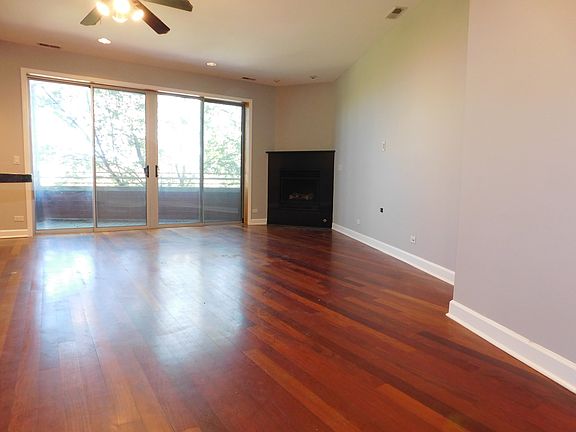 4th image of 1652 N Bosworth Ave APT 2N