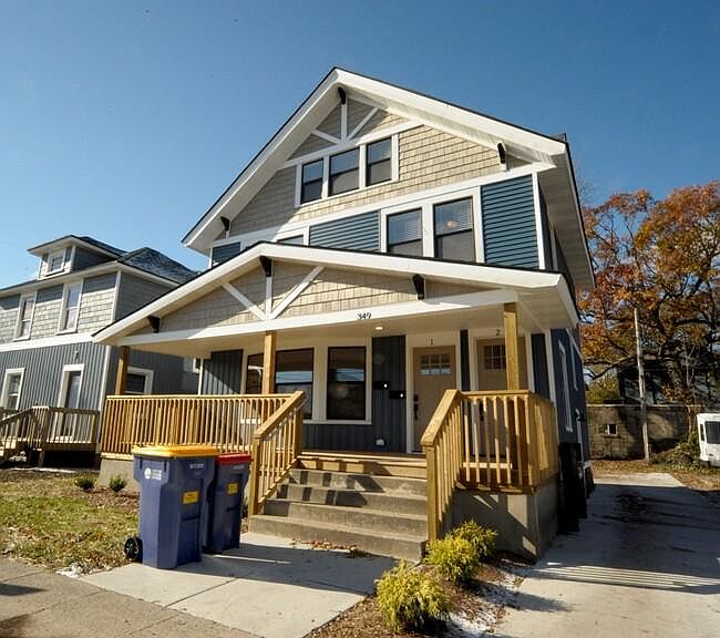 1st image of 349 Atlas Ave SE