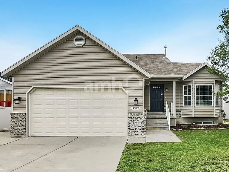 5521 W Stone Bluff Way — Photo 1