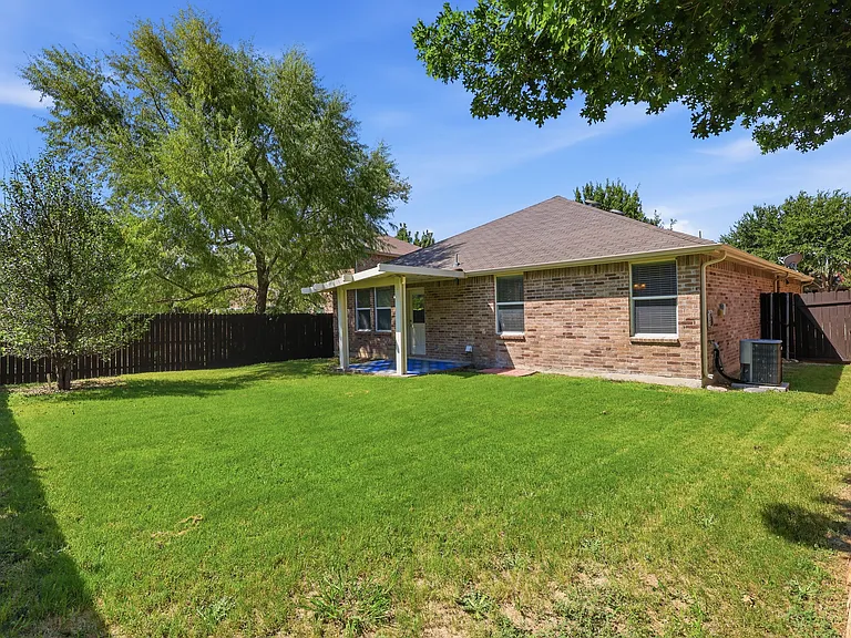 12858 Galaxy Dr — Photo 17