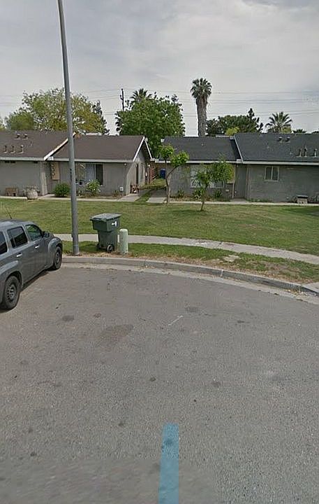 2nd image of 4779 E Chapman Ave