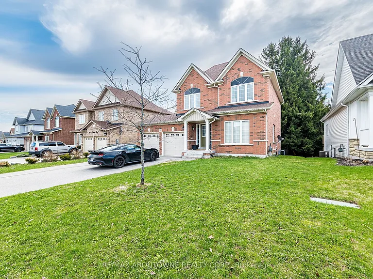 22 Ryan St #BASEMENT — Photo 3