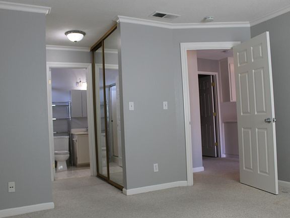 2nd image of 3117 Cedar Ct