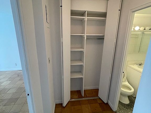 5th image of 232 E 63rd St #30E