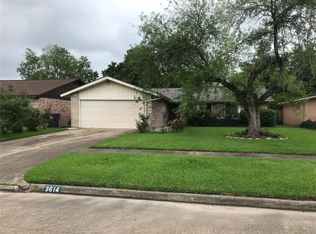 9614 Whitepost Ln, Houston, TX 77086