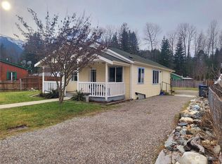 815 Fullerton Ave, Darrington, WA 98241