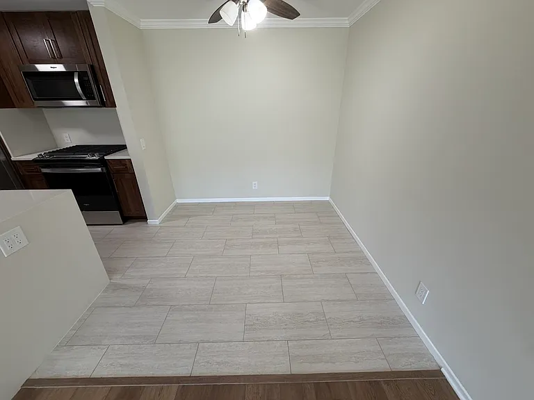 Laguna del Rey Apartments — Photo 87