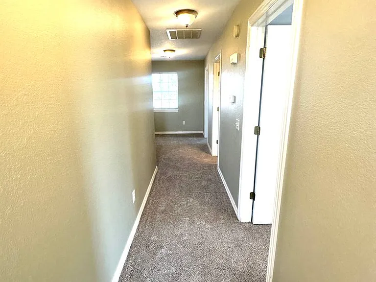 3705 SW Hansom Loop — Photo 19