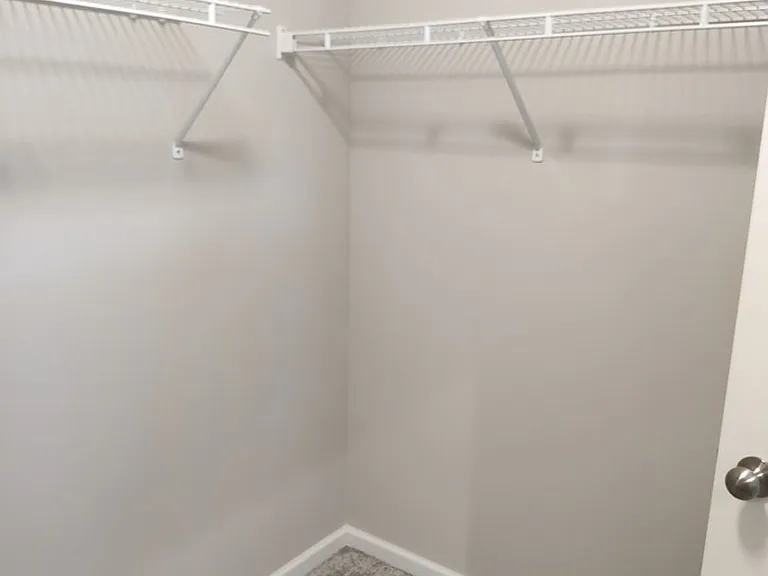 5236 Hampton St NE — Photo 11