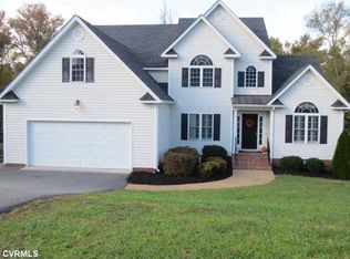13118 Rose Glen Dr, Midlothian, VA 23112