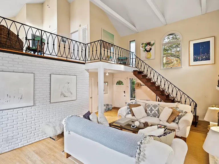 85 Gansett Ln — Photo 8