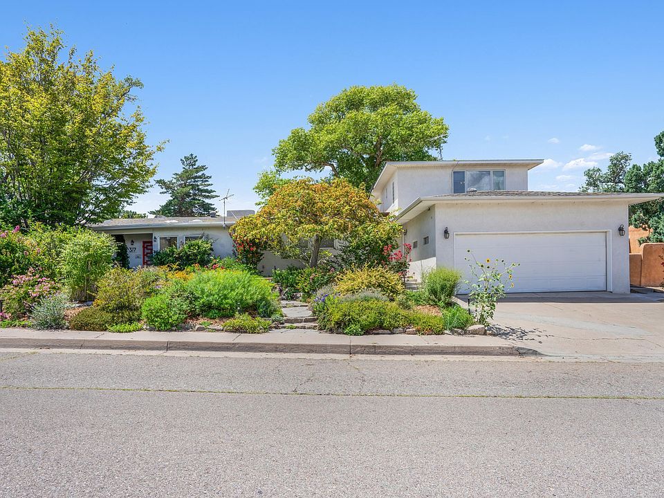 1st image of 317 Hermosa Dr SE