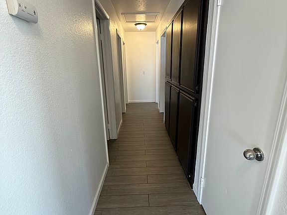 3rd image of 1322 W Avenue H9