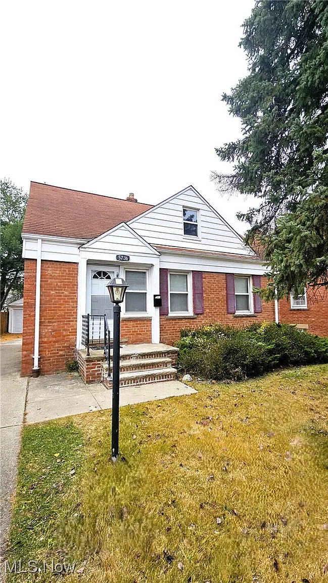 5736 South Blvd photo 1