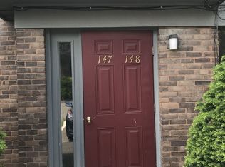 147 Trolley Crossing Ln, Middletown, CT 06457