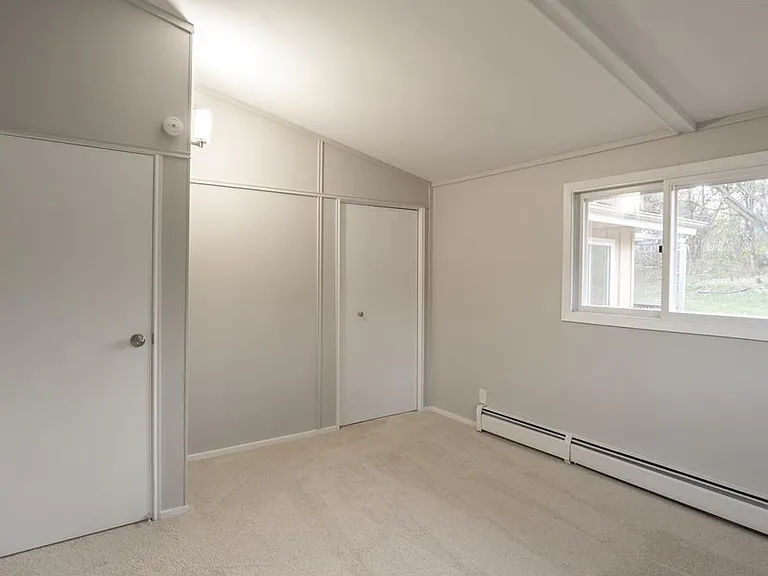 19115 Homestead Cir — Photo 16