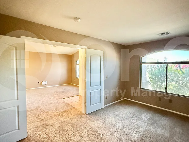 42259 W Chisholm Dr — Photo 18