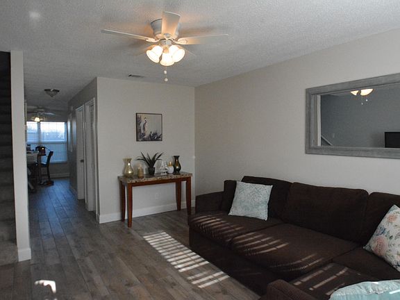 5th image of 3075 Flagler Ave Unit 6