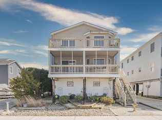 48 W 55th St #1, Ocean City, NJ 08226