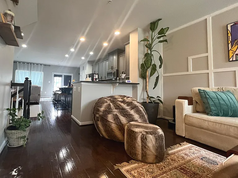 4550 Tinder Box Cir — Photo 4