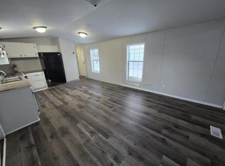 56 Pheasant Hill Trailer Park, Milford, ME 04461