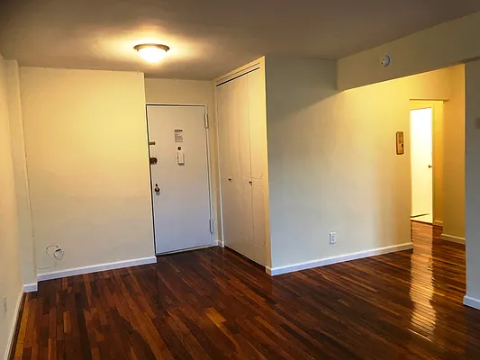 Rented by Prime Realty | media 29