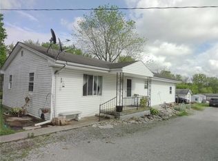 315 E Main St, Westport, IN 47283
