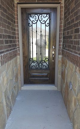 2nd image of 9714 Bricewood Oak