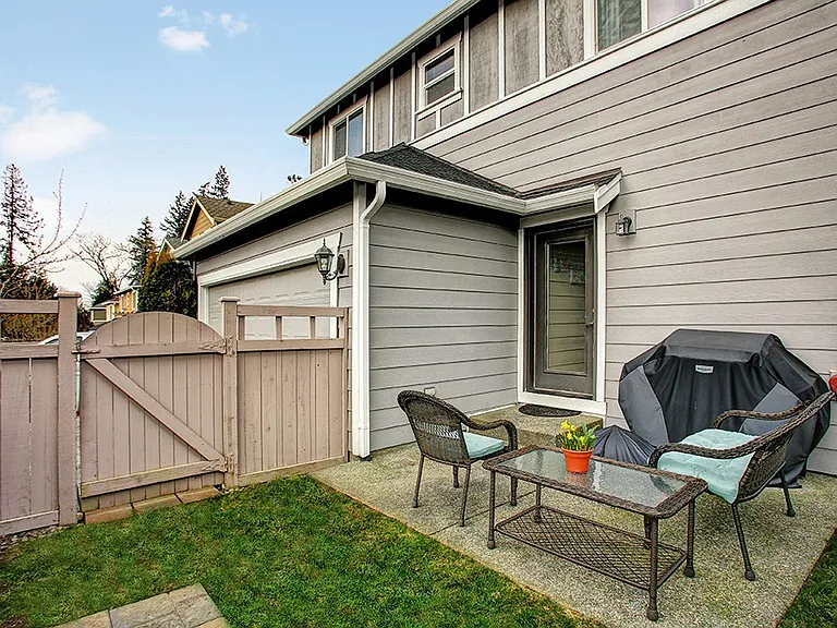 2499 NE Julep St — Photo 18
