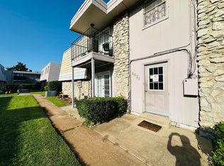 6034 NW Expressway APT B, Oklahoma City, OK 73132