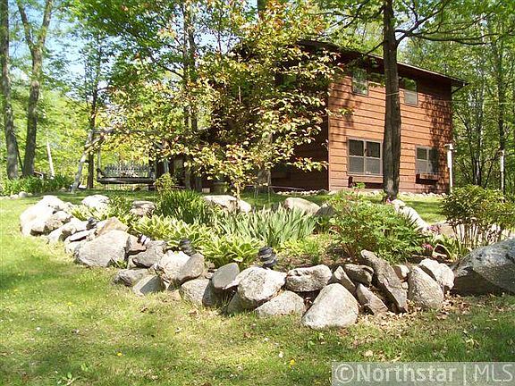 2nd image of 5537 Woods Bay Dr NE