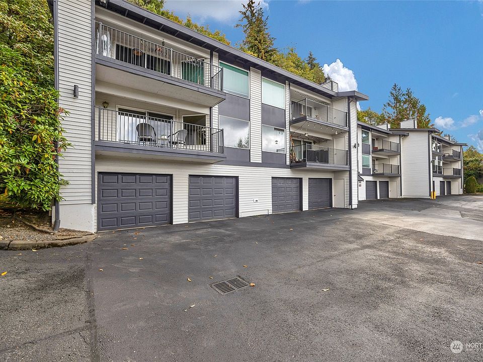 1st image of 430 Bellevue Way SE #101
