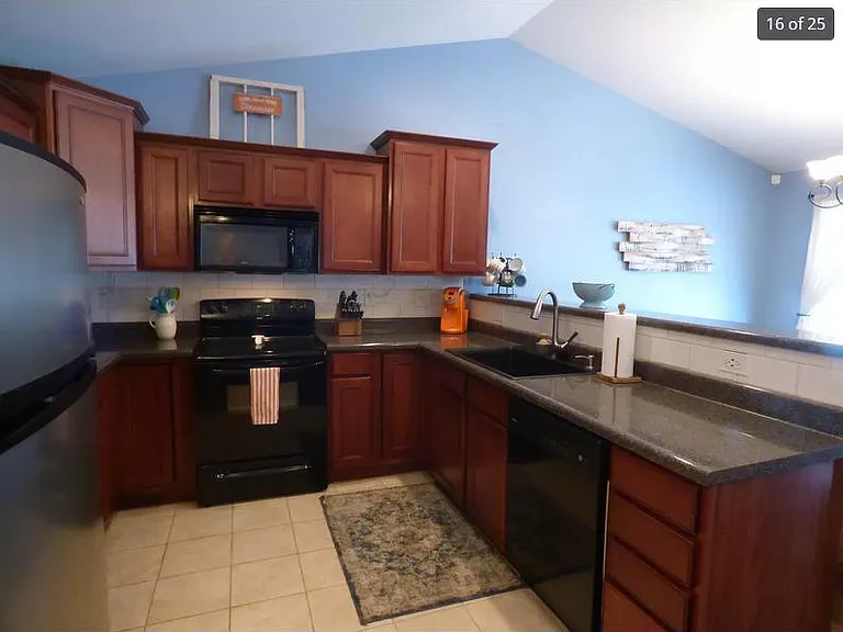4549 Waldon Pond Ln — Photo 7