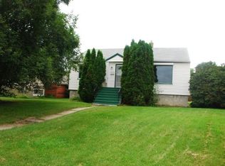 11330 115th St NW, Edmonton, AB T5G2V4