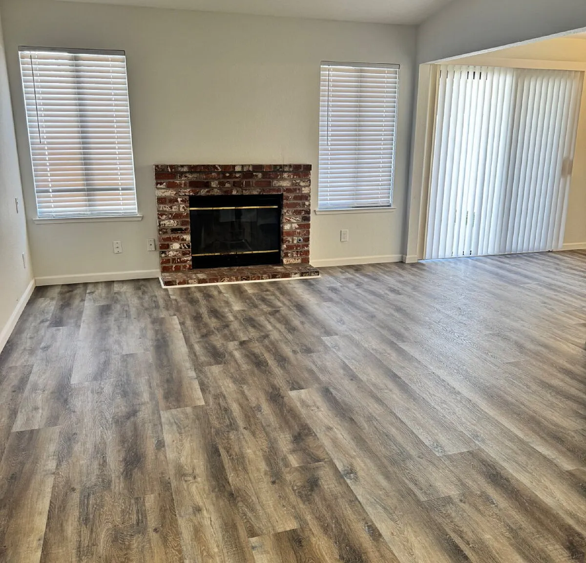 2 bed, 1.5 bath, 1150 sqft, $1,900 — Photo 4