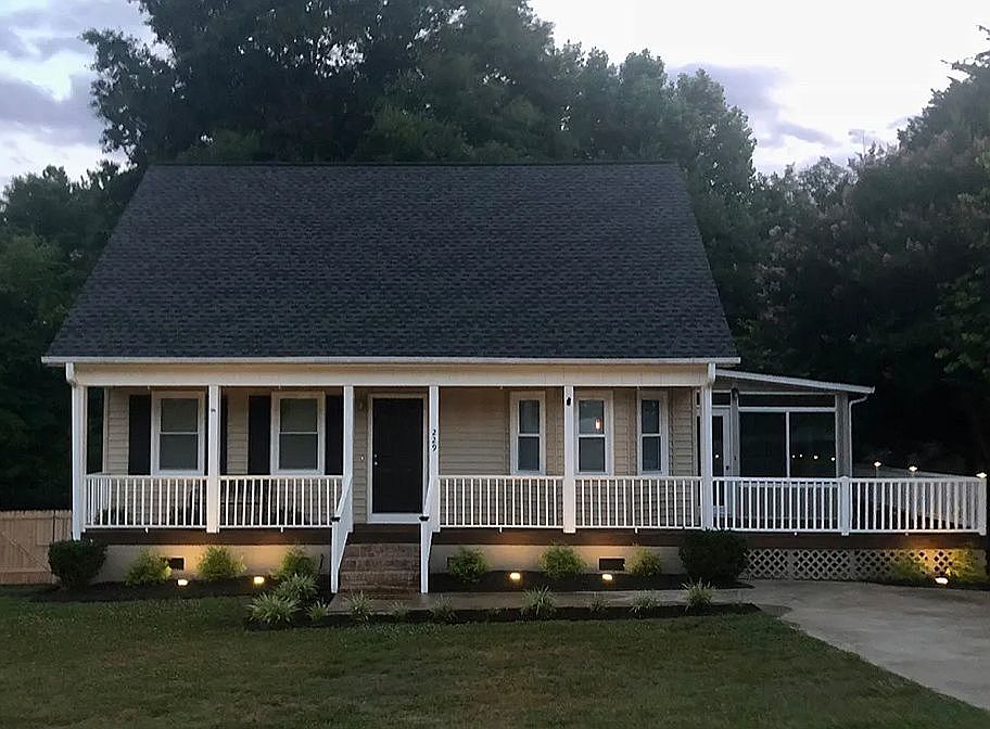 1st image of 229 Branchwood Dr