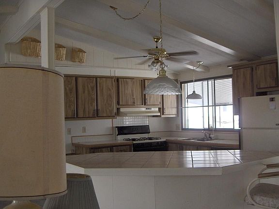 5th image of 3317 Isle Royale Dr