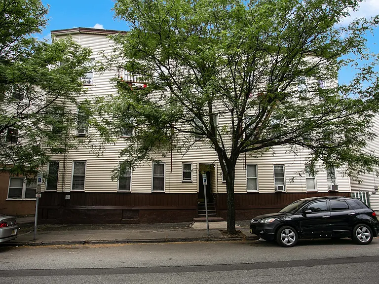 37 Parker Ave #6 — Photo 11