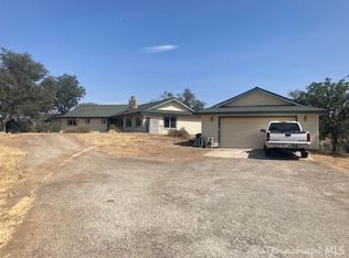 19100 Quail Dr, Tehachapi, CA 93561