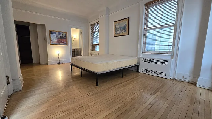 26 East 63rd Street #10D in Lenox Hill, Manhattan | StreetEasy