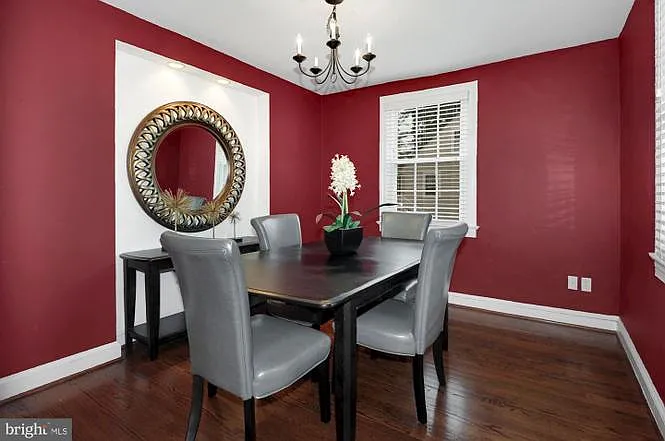 3710 Burrows Ave — Photo 18