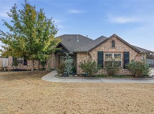 424 Prairie Run, Edmond, OK 73034